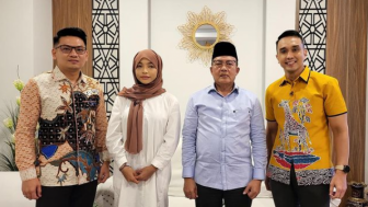 Minta Maaf dan Ubah Penampilan Pakai Gamis Longgar, Oklin Fia Tetap Dicibir Netizen: Langsung Pasang Muka Melas