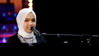 Band U2 Restui Lagunya Dinyanyikan, Penampilan Putri Ariani di Semifinal AGT 2023 Raih Standing Ovation Para Juri