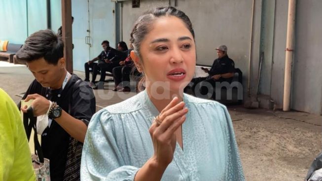 Ngamuk Gegara Difitnah Usir Ibu Fitri Salhuteru, Depe: Rumah Saya Mau Diancurin Gak Masalah, Asal...