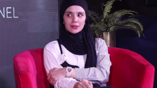 Tangis Pecah Dicap Wanita Jahat Gegara Ceraikan Indra Bekti, Aldila Jelita Pasrah: Terserah Mereka Ngomong Apa