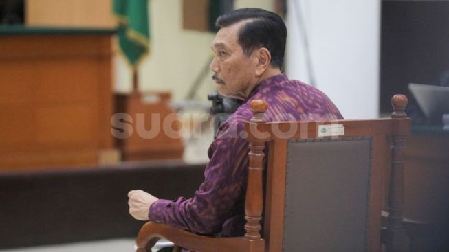 Dicap Penjahat hingga Dituduh Punya Bisnis Tambang di Papua, Luhut Luapkan Emosi di Sidang: Saya Sakit Hati Disebut Lord!