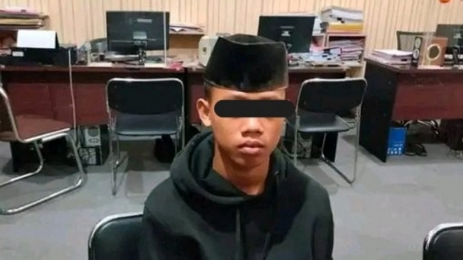 Kumpulan Berita Bullying Pakai Peci Terbaru Dan Terkini