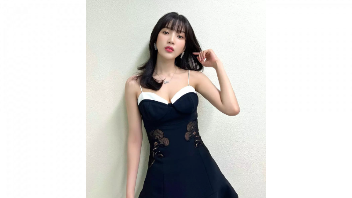 Joy Red Velvet [Instagram]