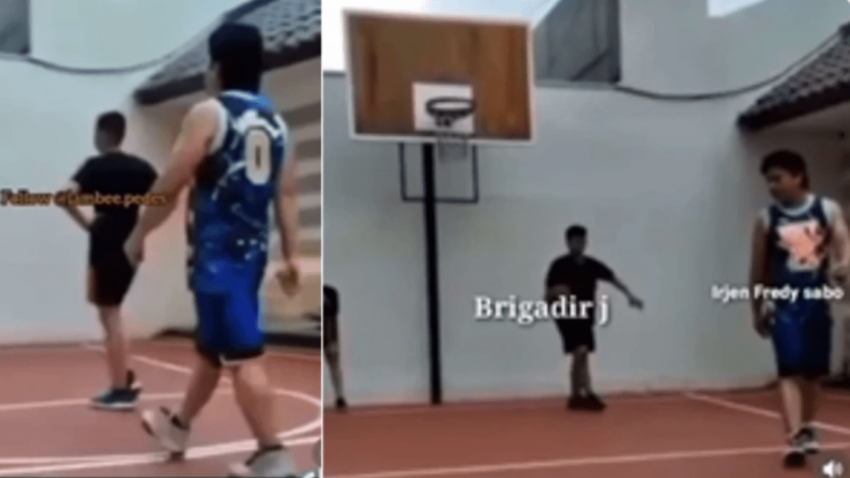Irjen Ferdy Sambo dan Brigadir J main basket-min