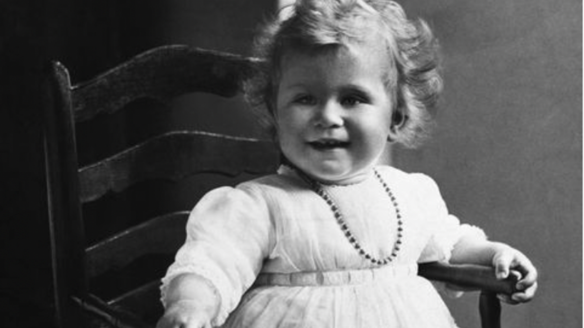 Ratu Elizabeth II