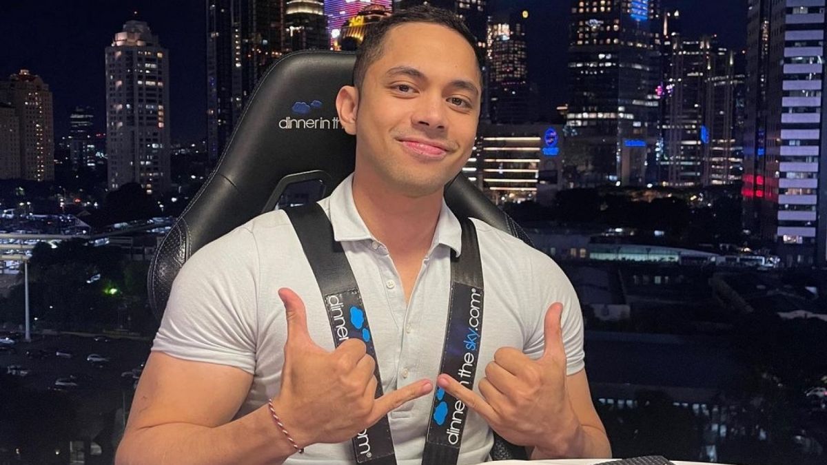 Jonathan Lansing [Instagram]