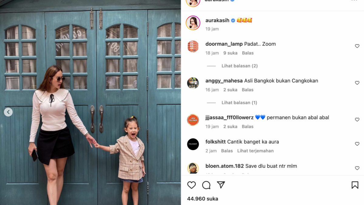 Aura Kasih dan putrinya