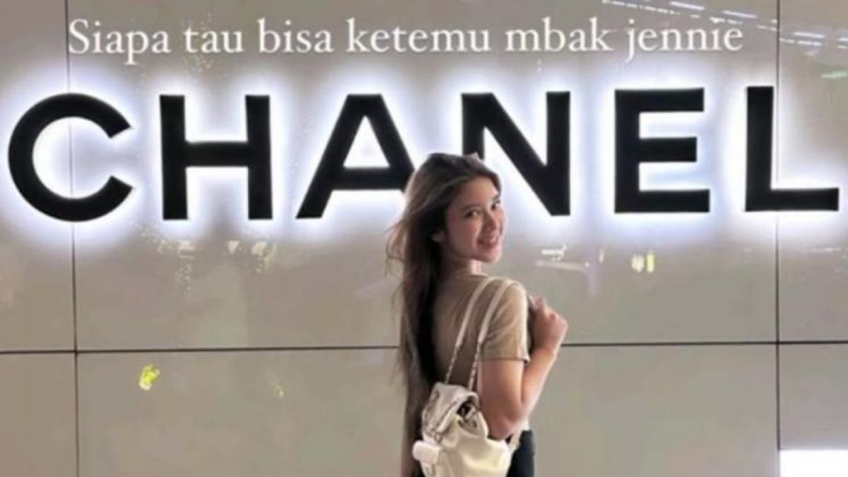 Story Tiara [Instagram]