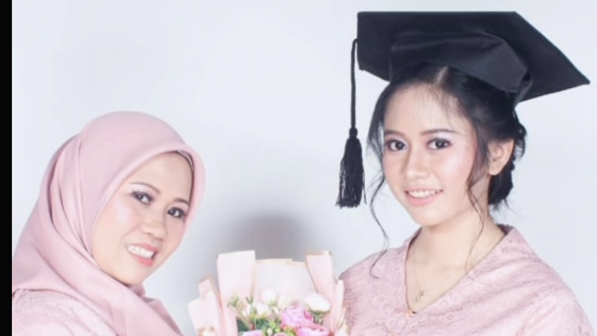 Sus Rini dan putrinya