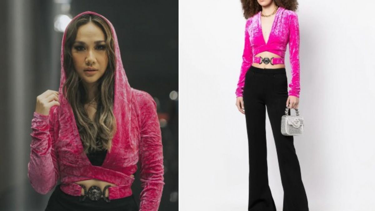 BCL dengan busana Versace