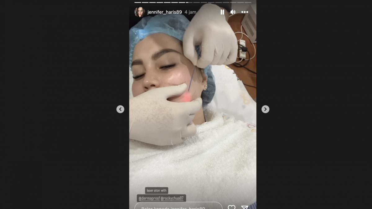 Perawatan kecantikan Jennifer Dunn