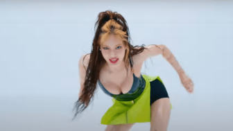 3 Pose HyunA yang Kelewat Berani di MV Nabillera, Hot Abis!