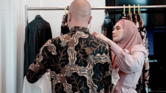 Mulan Jameela Ngaku Nikmat Menikah dengan Ahmad Dhani Daripada Harry Nugraha: Suami yang Kamu Rebut?