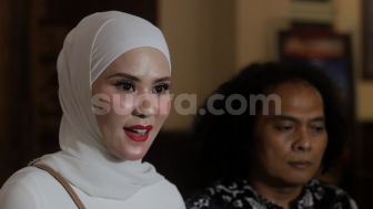 Deolipa Yumara Marah Angel Lelga Unggah Chat Ajak Masuk Kristen: Lancang!