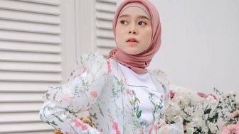 Heboh Gadis Plek Ketiplek Muka Lesti, Cantikan Mana?