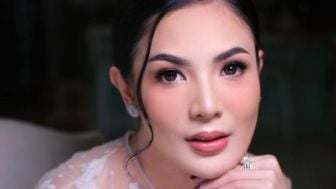 'Seluruh Rakyat Indonesia Berterima Kasih', Nindy Banjir Selamat Usai Nikita Mirzani Dibui