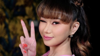 Denise Chariesta Ejek Kak Bulan: Pasangan Aja Ditikung Temen Sendiri!