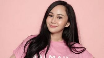 Soal Artis C Jadi Fantasi RD, Denise Keceplosan Sebut Nama Artis Cantik Ini