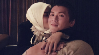 Sama-Sama Pernah Dampingi Reino Barack, Luna Maya Dinilai Lebih Lihai Ketimbang Syahrini Soal Ini
