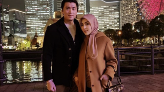 Bantah Gosip Dimusuhi Mertua, Syahrini Pamer Foto Ikrib sama Mami Reiko