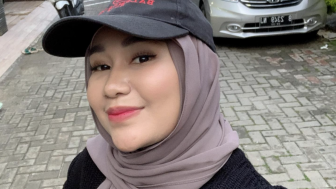 Kecantikan Septia Siregar Dibandingkan dengan Istri Pertama Putra Siregar, Begini Menurut Netizen