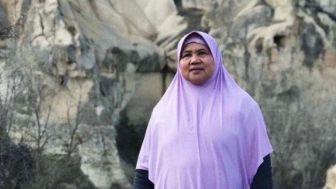 Pihak Keluarga Bantah Jika Alya Theresia Bukan Anak Mamah Dedeh