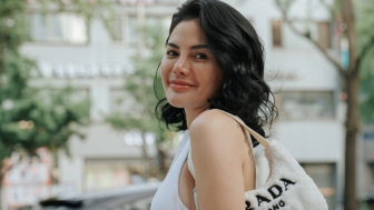 Nikita Mirzani Sebut Nathalie Holscher Gendeng: Gua Tiga Anak Nggak Ada Dikasih Nafkah!
