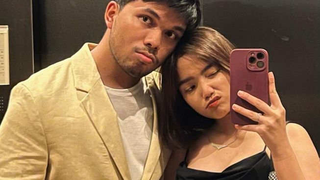 Thariq Halilintar Ungkap Alasan Putus dari Fuji hingga Nangis Sesegukan di Pelukan Sang Kakak