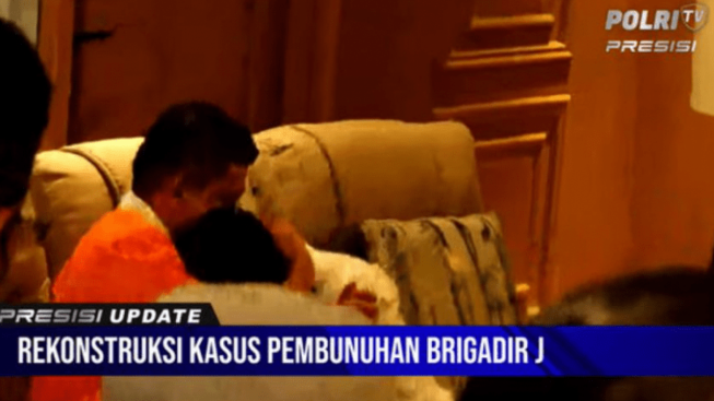 Terungkap! Ini Isi Pembicaraan Ferdy Sambo dan Putri Candrawathi di Sofa