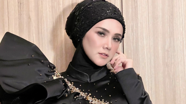 Mulan Jameela Protes Rencana Konversi Kompor Listrik: Kalau Ada Hajatan, Mana Cukup?