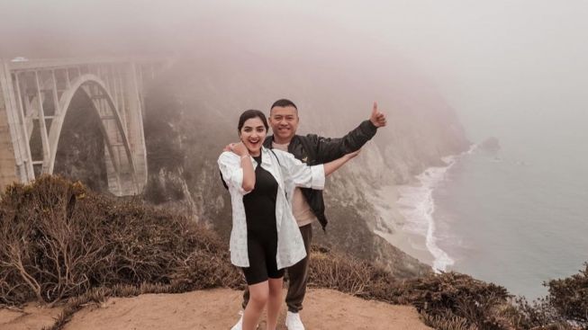 Ashanty Puaskan Fantasi Anang dengan Beragam Kostum, Bebas Tojos Pakai Tema Apapun!