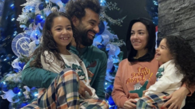 Mohamed Salah Dirujak Netizen karena Rayakan Natal, Dianggap Tak Layak Sandang Nama Nabi