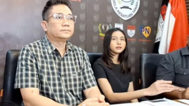 Tenri Ajeng Dicap Pelakor hingga Pernah Berhubungan Badan, Ternyata Ini Awal Hubungannya dengan Virgoun