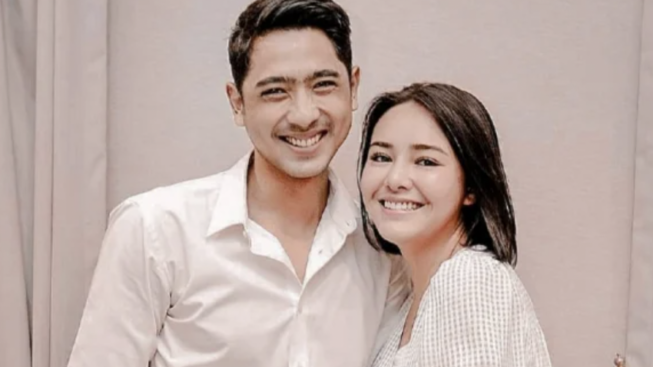 Arya Saloka Belum Jatuh ke Pelukan Amanda Manopo, Ini Bukti Nyatanya!