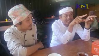 Pesan Anggota DPR RI Dedi Mulyadi untuk Guru Sabil yang Mempermasalahkan Warna Baju Ridwan Kamil