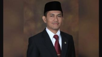 Miris, Begini Luka yang Dialami Mantan Ketua KY Jaja Ahmad Jayus dan Putrinya Akibat Dibacok di Rumahnya di Bojongsoang Bandung