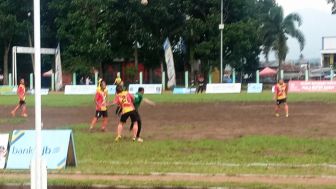 Persital Tim Pertama U 40 yang Lolos Babak 8 Besar Turnamen Sepakbola Ngabuburit Piala Bupati Garut