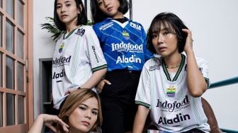 Ingin Miliki Jersey Persib Bandung Terbaru Musim 2023 - 2024, Segini Baget yang Harus Kamu Siapkan