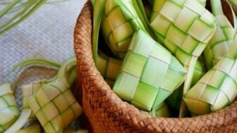 Jadi Kuliner Wajib Lebaran, Ternyata Ini Asal Usul Nama Ketupat