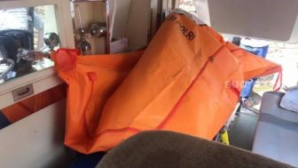 Warga Talegong Garut Heboh! Temukan Kerangka Manusia dalam Karung Menyumbat di Saluran Air