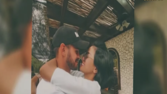 CEK FAKTA: Ribut di Medsos, Nikita Mirzani Tagih Biaya Bercinta ke Antonio Dedola?