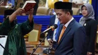 Caleg Wajib Tau! Ada 16 Pekerjaan yang Wajib Berhenti Jika Ingin Mencalonkan Diri Menjadi Anggota Dewan