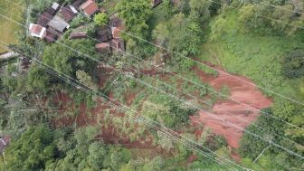 Curah Hujan Tinggi, 2 Desa di Kecamatan Samarang Garut Diterjang Longsor