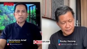 Rocky Gerung Minta Bawaslu Hentikan Acara Relawan Jokowi soal usulan Calon Presiden di Jakarta