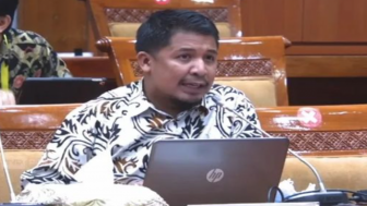 Kornas P2G Satriawan Salim Sebut Negara Darurat Guru ASN, Ditengah Anggaran Pendidikan Melonjak Naik: Masih Enggan Rekrut Guru PNS