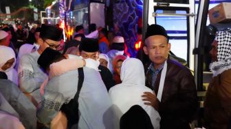 Cuaca di Arab Panas, Bupati Garut Ingatkan Jamaah Haji untuk Menjaga Kesehatan