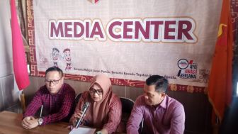 Aksi Nyawer Duit Nasdem di Halaman KPU Garut Berbuntut Manis, Bawaslu Putus Tak Masuk Pelanggaran