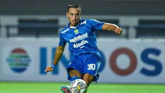 Persib Kebobolan di Menit Akhir, Menang Atas Dewa United di Laga Pramusim