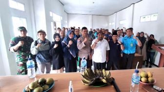 Komisi Informasi Jawa Barat Gelar Literasi Keterbukaan Informasi Publik Tingkat Desa di Garut