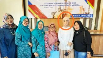 Lupakan Polemik Lagu TTM, Mulan Jameela Pulang Kampung ke Malangbong Garut untuk Bahas Ketahanan Energi